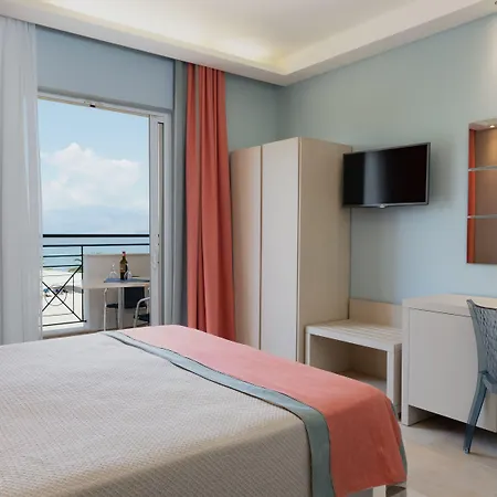 אתר נופש Mareblue Agios Spyridon (Corfu)