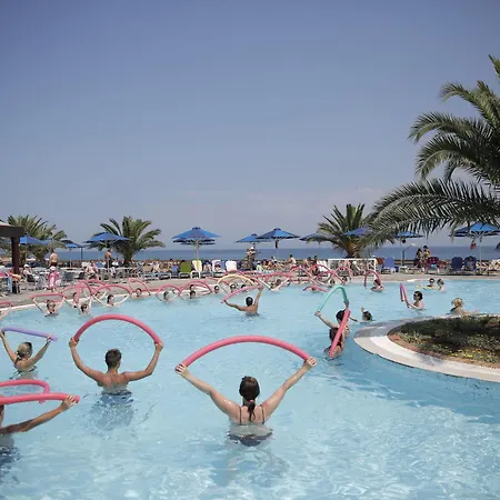 马莱布鲁海滩别墅 4* Agios Spyridon (Corfu)