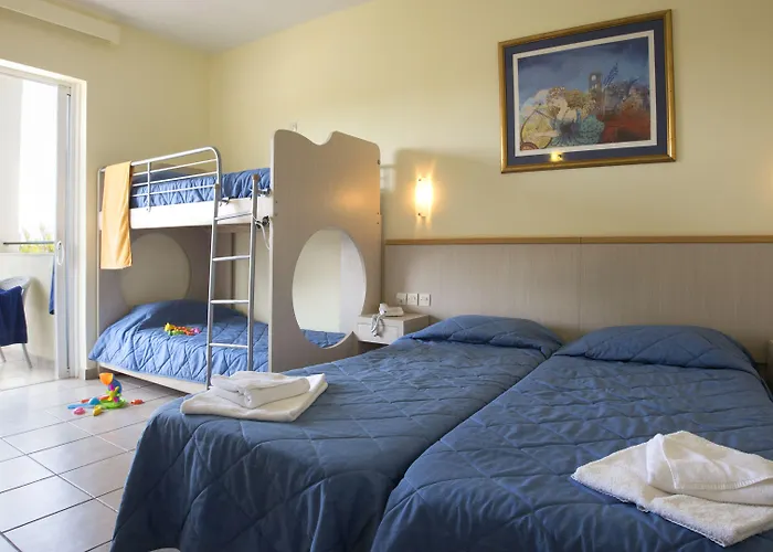 Mareblue 4* Agios Spyridon (Corfu)